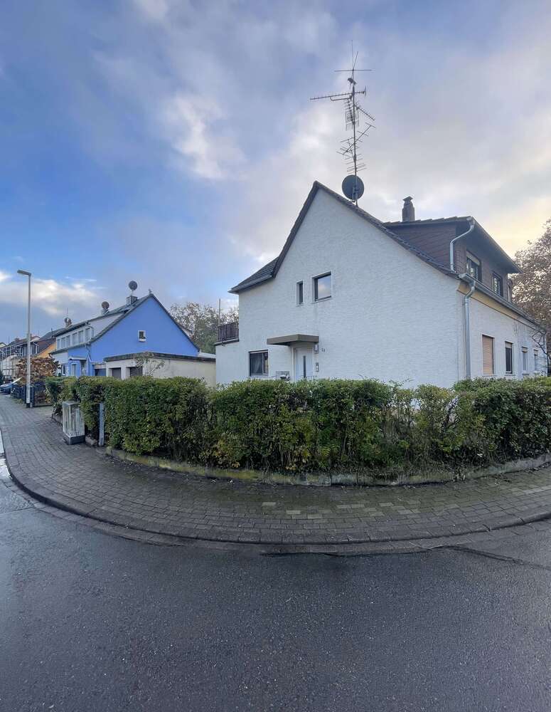 Haus zum Kaufen in Mainz-kostheim 370.000 € 133 m²