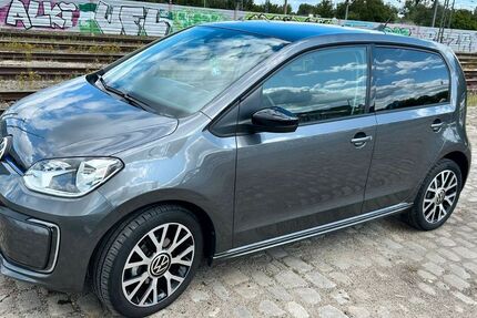 VW up! 33.750 km 16.900 € Brome 38465