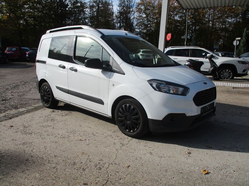 Ford Transit Courier 80.150 km 10.990 € Krailling bei München 82152