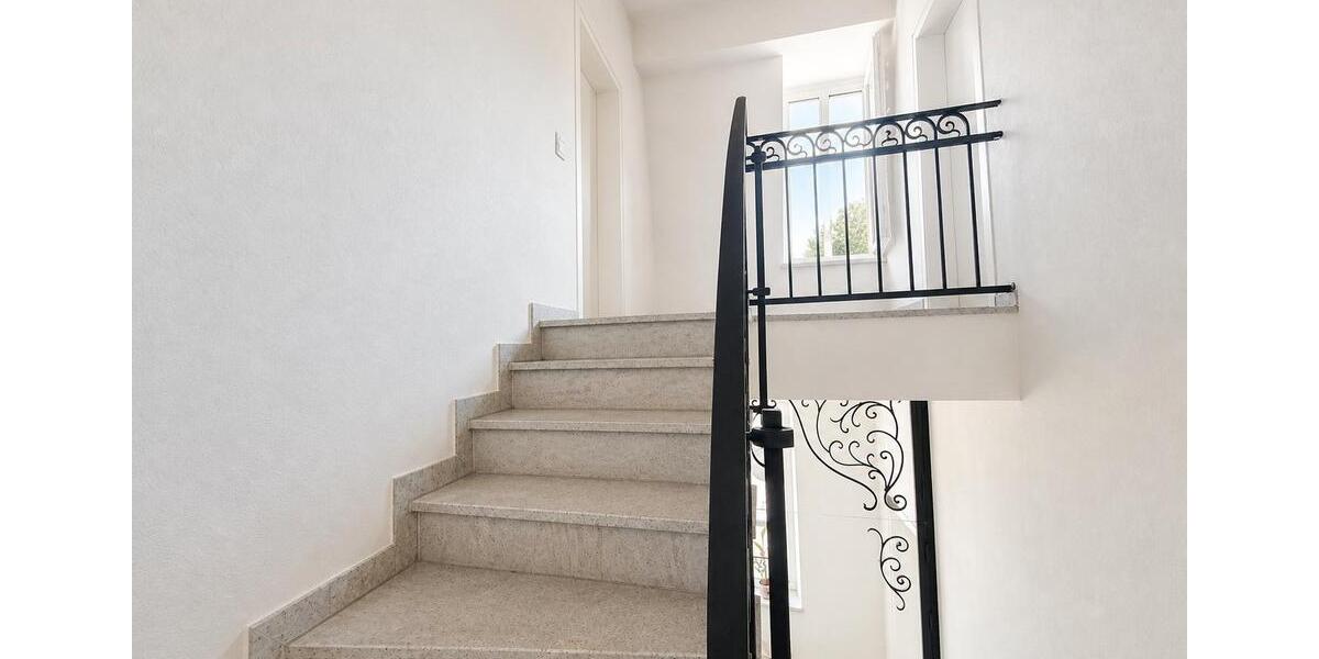 Dachgeschoßwohnung Saarlouis - 3 Zimmer, 63 m&sup2;, 650&euro; | Angebot:26456186