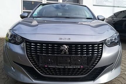 Peugeot 208 20.000 km 15.250 &euro; Dessau - Rosslau 06862