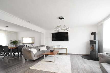 Haus Sinsheim - 9 Zimmer, 202 m&sup2;, 449.000&euro; | Angebot:26903568