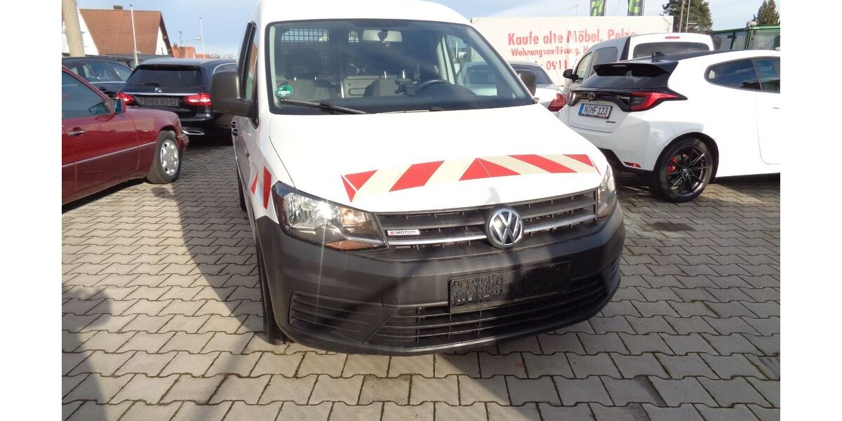 VW Caddy 168.000 km 13.990 &euro; Nürnberg 90431