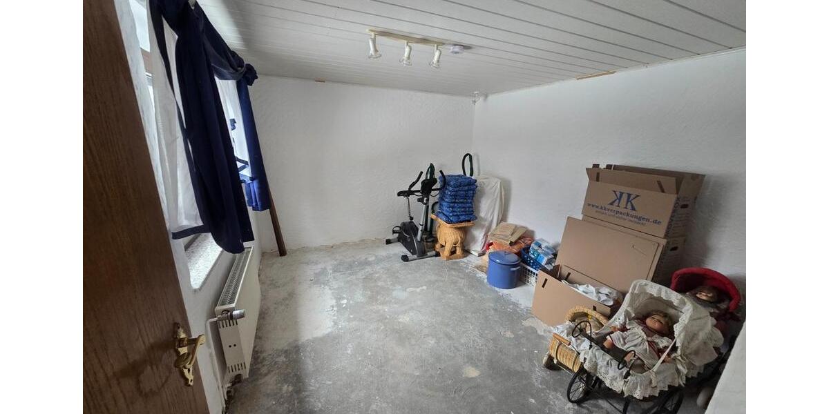 Einfamilienhaus Schwarzenbach an der Saale Fletschenreuth - 5 Zimmer, 107 m&sup2;, 1.045&euro; | Angebot:25107787