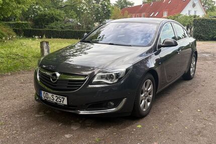 Opel Insignia 113.600 km 10.990 &euro; Glinde 21509