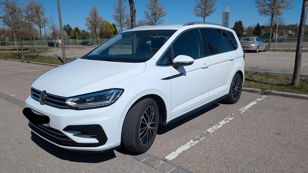 VW Touran 59.288 km 27.700 &euro; Friedberg 86316