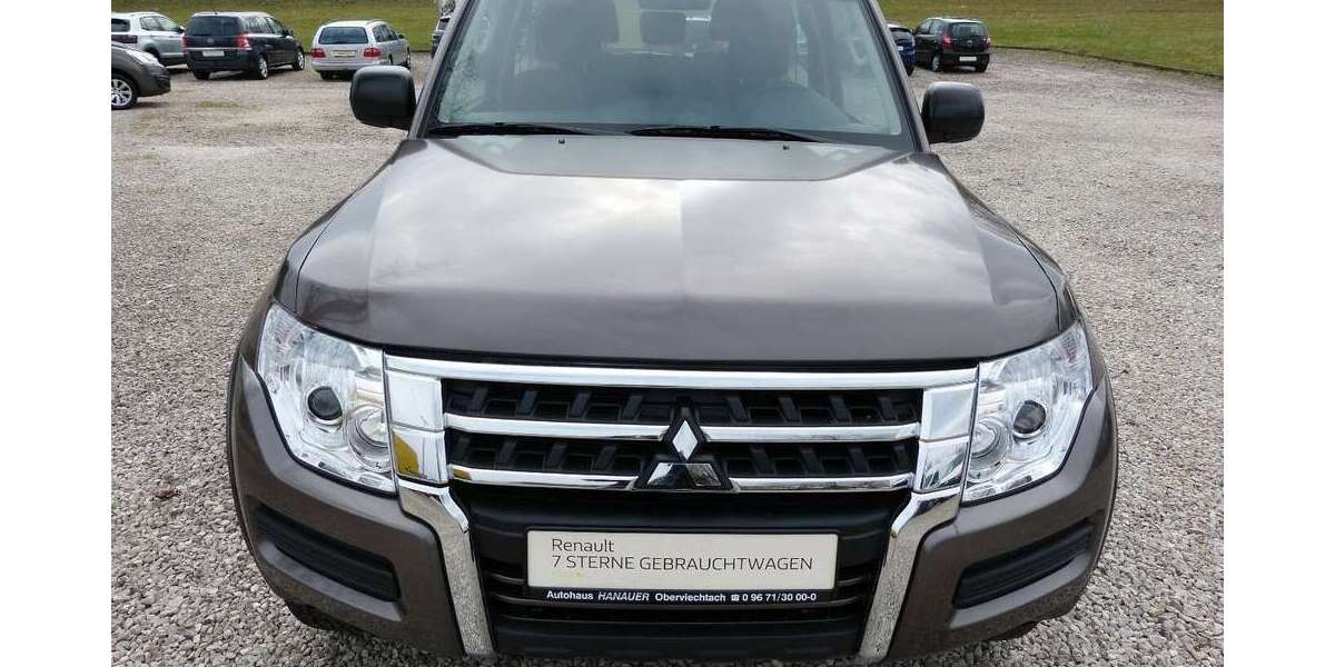 Mitsubishi Pajero 97.752 km 19.350 &euro; Oberviechtach 92526