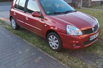 Renault Clio 149.999 km 2.700 &euro; Neumünster 24536
