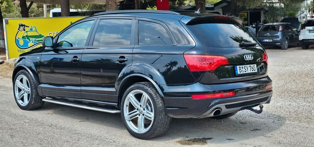 Q7