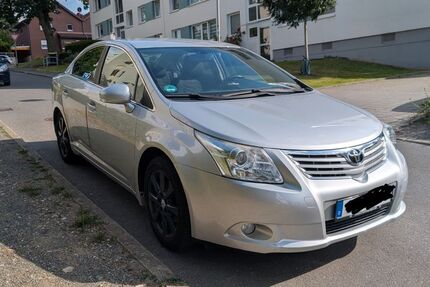 Toyota Avensis 99.280 km 7.800 &euro; Salzgitter 38259