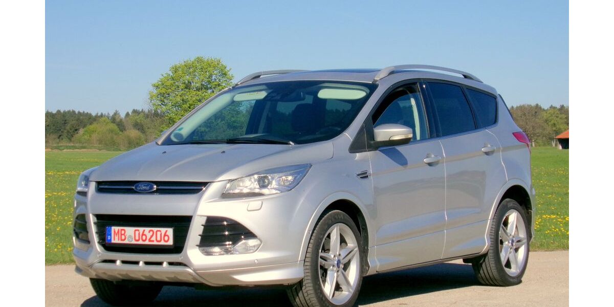 Ford Kuga 133.400 km 9.880 &euro; Holzkirchen 83607