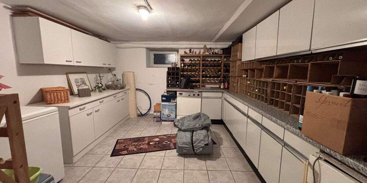 Bauernhaus, Landhaus Olpe Rhonard - 1 Zimmer, 448 m&sup2;, 1.180.000&euro; | Angebot:24855581