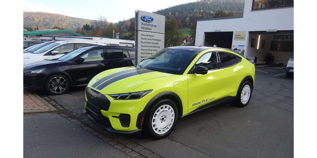 Ford Mustang Mach-E 2.300 km 52.900 &euro; Kirchzell 63931