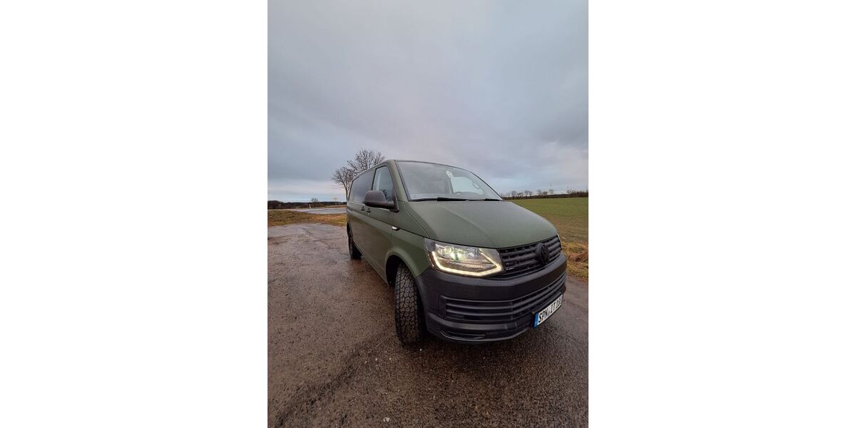 VW T6 Transporter 217.000 km 18.500 &euro; Schenkendöbern 03172