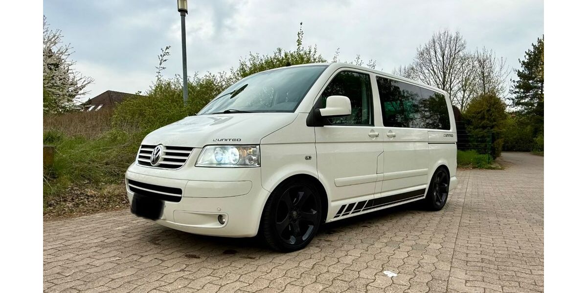 VW T5 Multivan 24.000 km 13.300 &euro; Harsum 31177