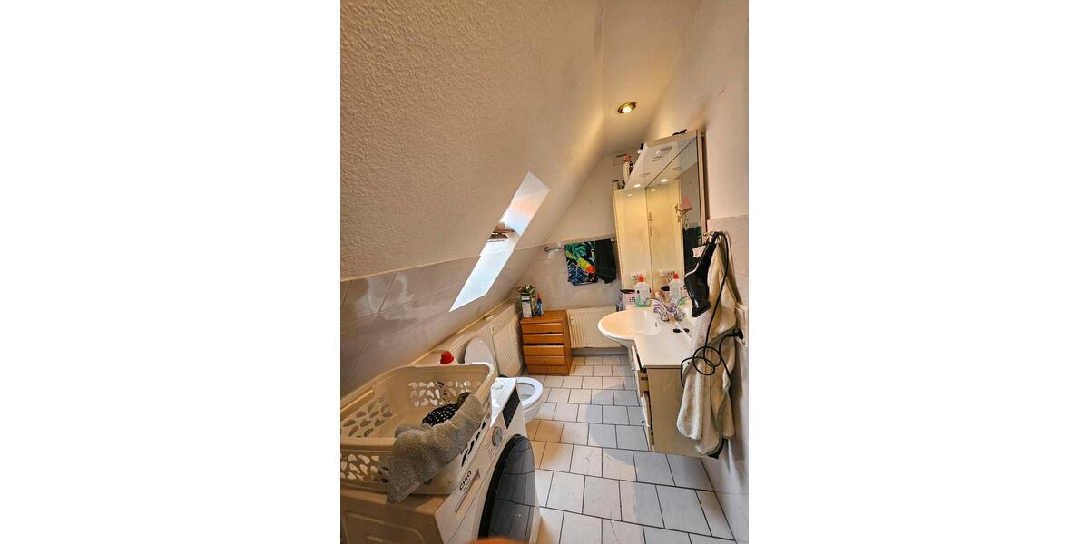 Etagenwohnung Horn-Bad Meinberg Bad Meinberg - 4 Zimmer, 117 m&sup2;, 950&euro; | Angebot:26411505