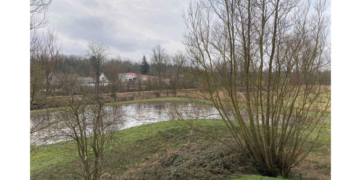 Etagenwohnung Husum - 4 Zimmer, 87 m&sup2;, 137.500&euro; | Angebot:25611317