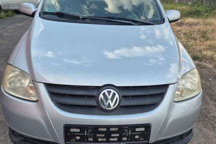 VW Fox 145.123 km 950 &euro; Dietzenbach 63128