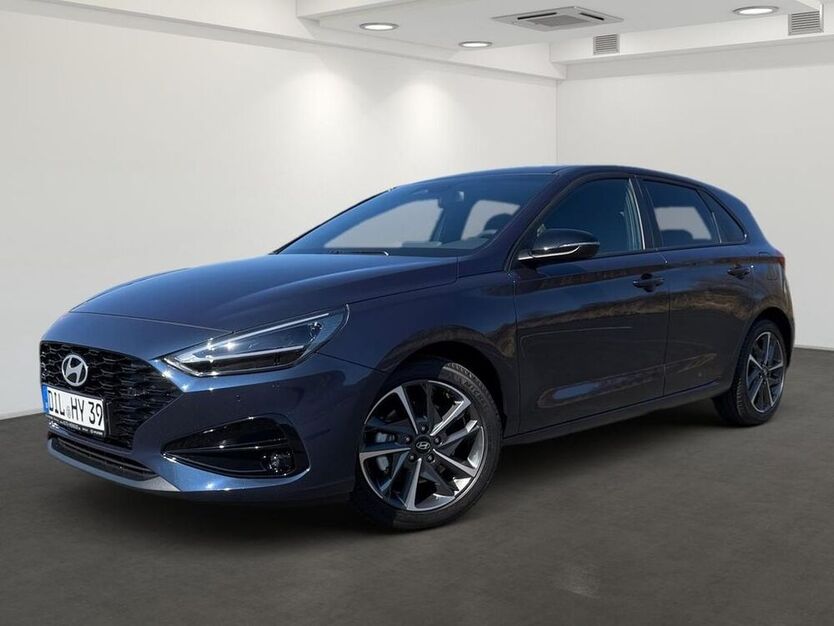 i30