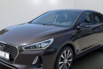 Hyundai i30 106.300 km 9.880 &euro; Quakenbrück 49610