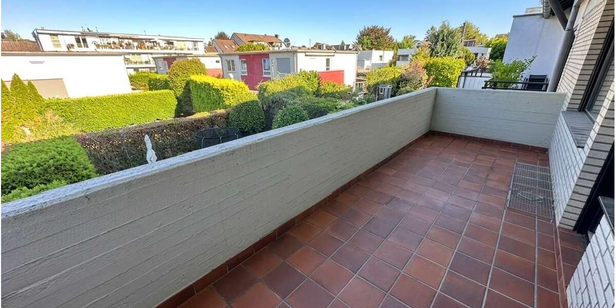 Etagenwohnung Köln Lindenthal - 3 Zimmer, 127 m&sup2;, 2.195&euro; | Angebot:27345827