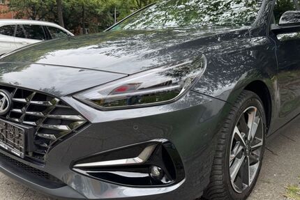Hyundai i30 36.000 km 16.888 &euro; Berlin 13599