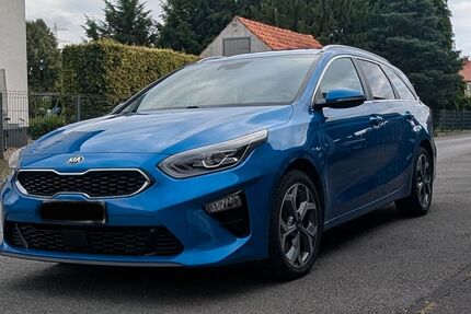 Kia ceed Sportswagon 122.129 km 13.699 &euro; Paderborn 33106