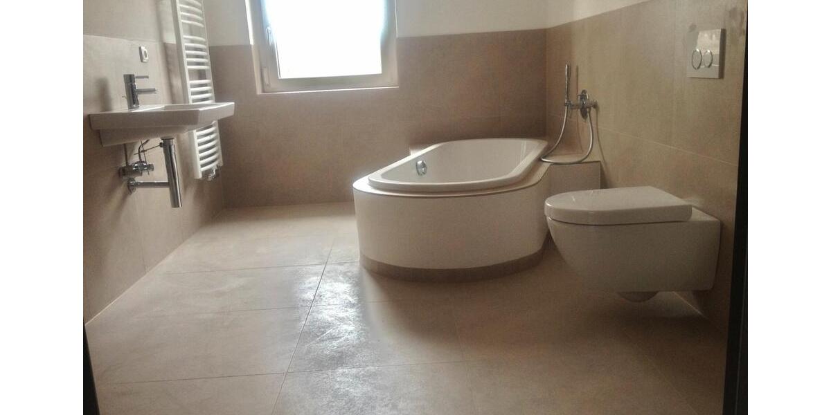 Erdgeschoßwohnung Bad Neustadt an der Saale - 3 Zimmer, 97 m&sup2;, 299.000&euro; | Angebot:27021892