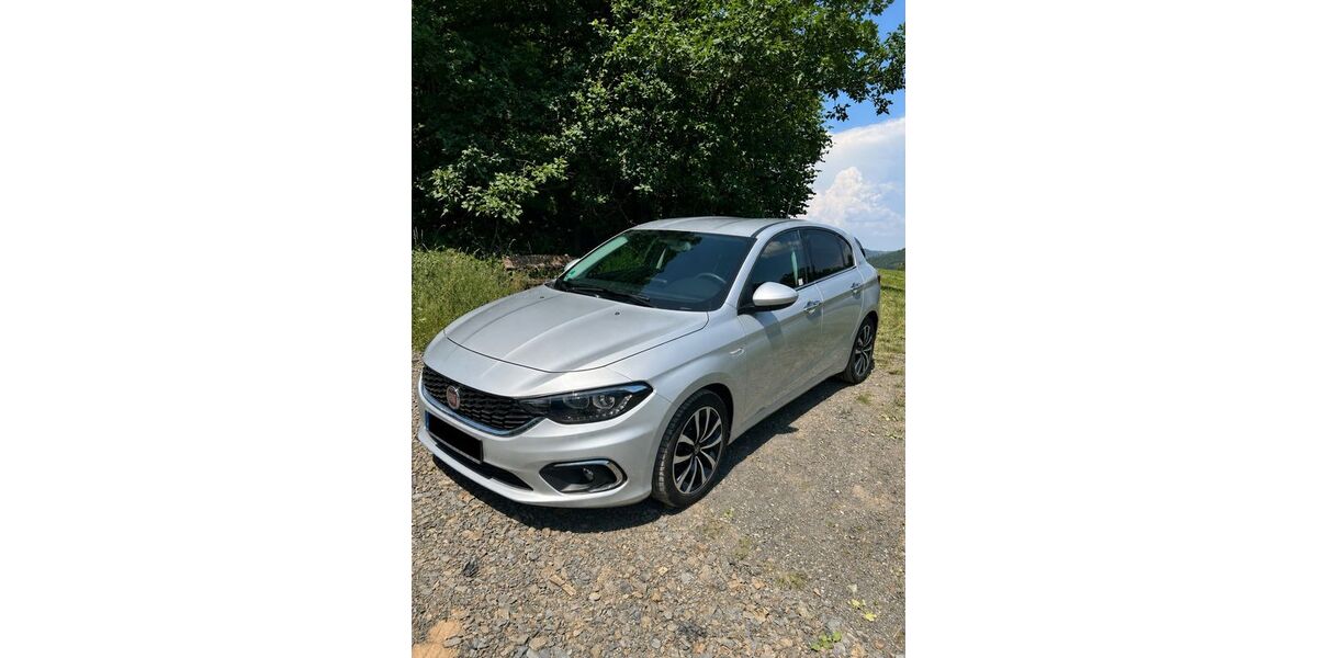 Fiat Tipo 53.100 km 10.499 &euro; Hilchenbach 57271