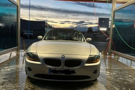 BMW Z4 203.000 km 7.300 € Baesweiler 52499