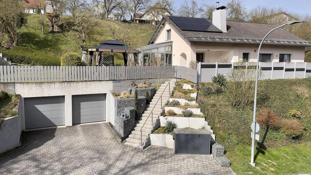 Einfamilienhaus Dingolfing/Teisbach Teisbach - 7 Zimmer, 173 m&sup2;, 495.000&euro; | Angebot:26228777