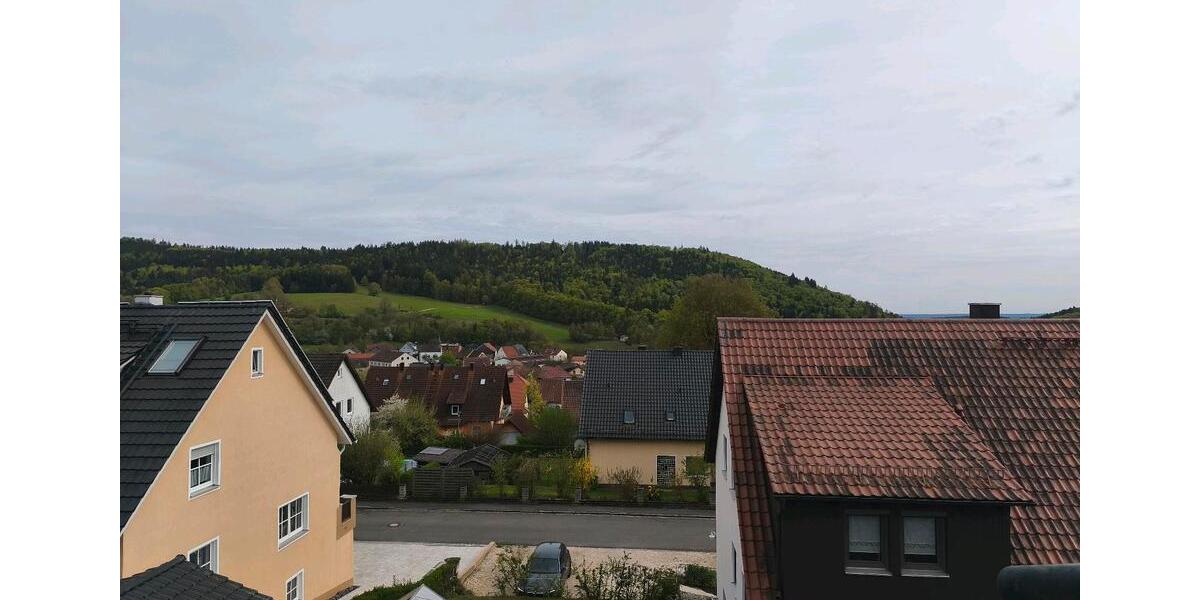 Etagenwohnung Freudenberg - 5 Zimmer, 120 m&sup2;, 820&euro; | Angebot:26249088