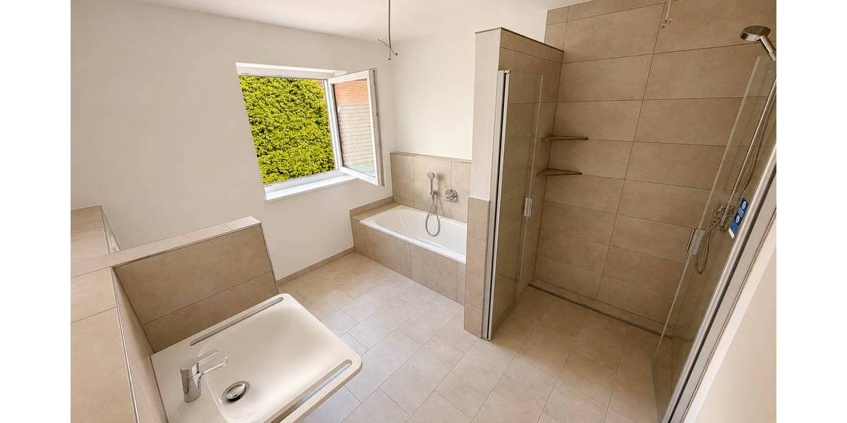 Etagenwohnung Oettingen - 3 Zimmer, 86 m&sup2;, 276.000&euro; | Angebot:26672362