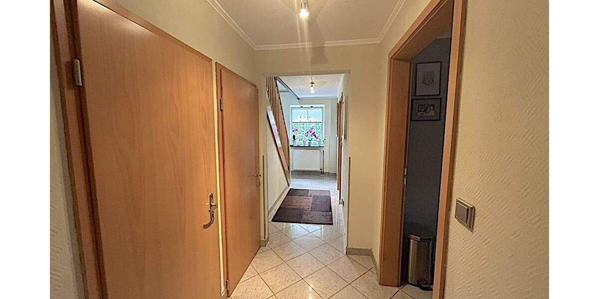 Einfamilienhaus Horst (Holstein) - 7 Zimmer, 216 m&sup2;, 670.000&euro; | Angebot:25726891