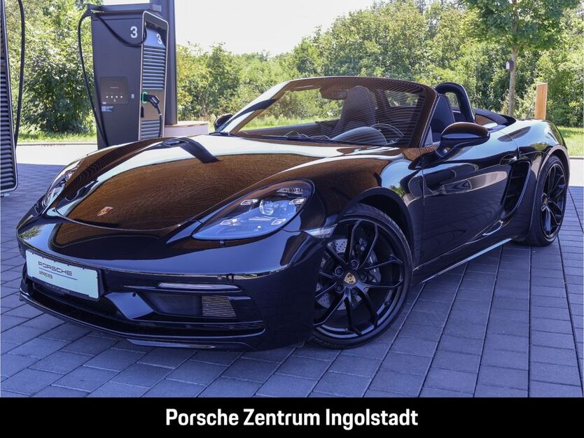 Porsche Boxster 9.900 km 82.650 € Ingolstadt 85053