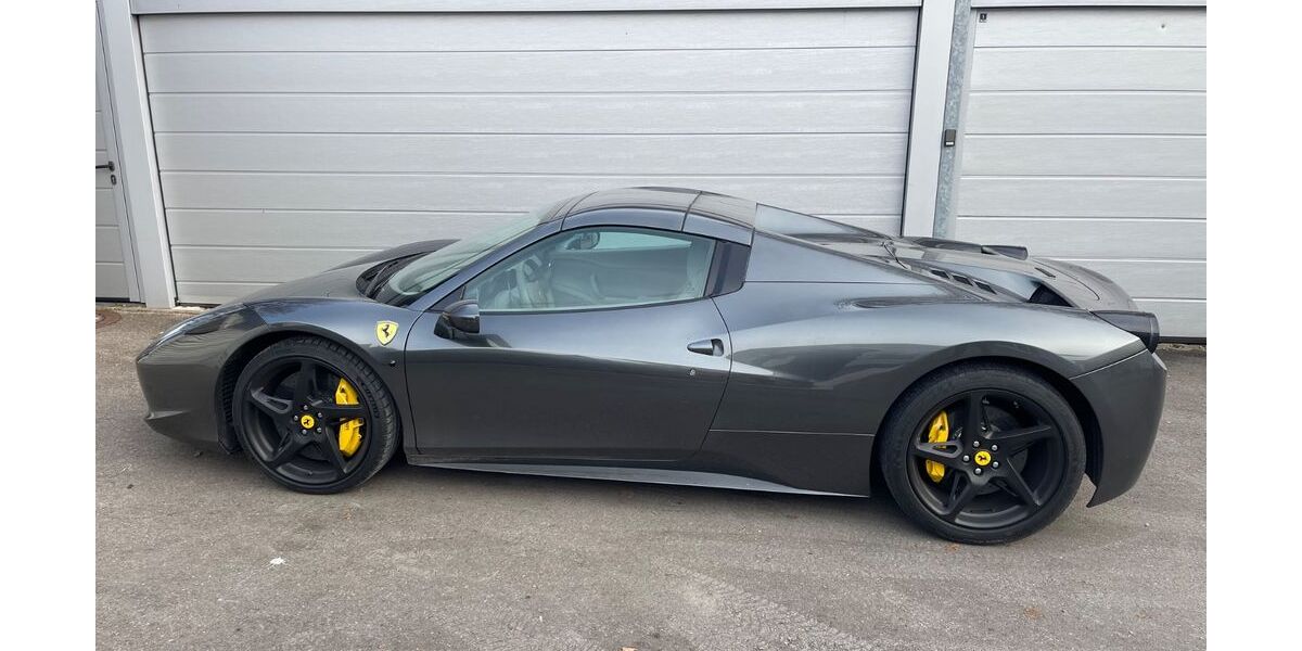 Ferrari 458 33.000 km 226.900 &euro; Ravensburg 88214