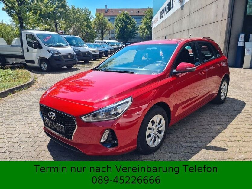 i30
