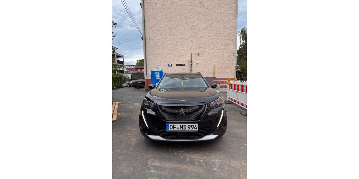 Peugeot 2008 152.000 km 11.700 &euro; Frankfurt am Main 60528