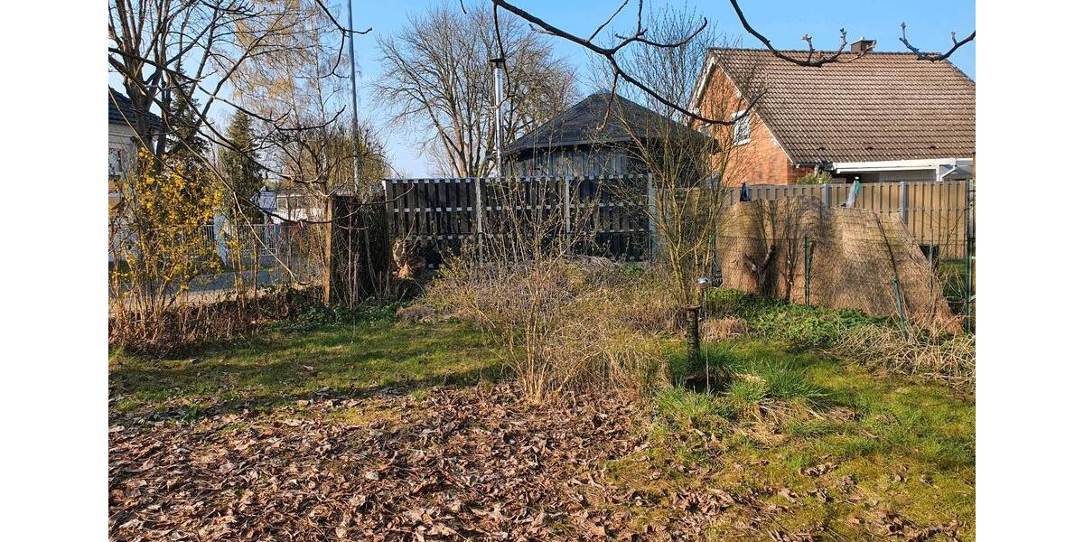 Einfamilienhaus Einbeck - 6 Zimmer, 135 m&sup2;, 85.000&euro; | Angebot:27030021