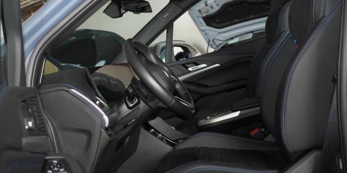 BMW 220 Active Tourer d MSport 360°,HUD,AHK,el.Sitze 21.600 km 32.590 &euro; Landshut 84030