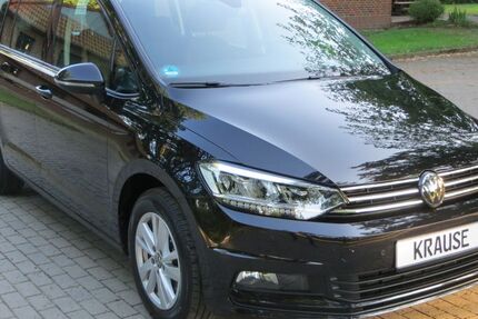 VW Touran 51.000 km 27.490 &euro; Regesbostel 21649
