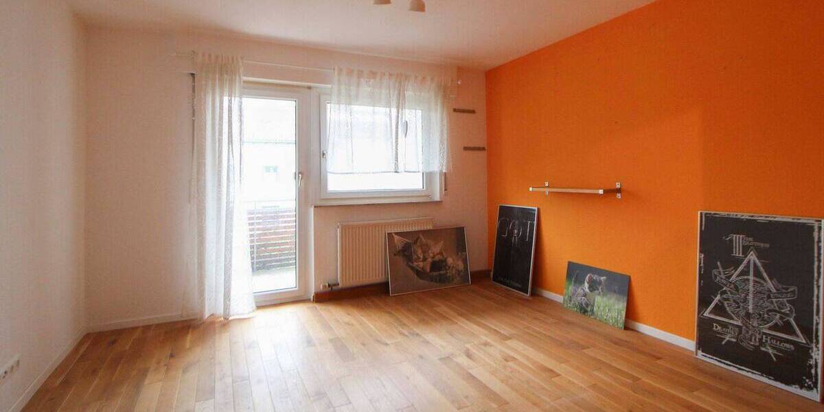 Reihenmittelhaus Stuttgart Steckfeld - 9 Zimmer, 208 m&sup2;, 765.000&euro; | Angebot:26881395