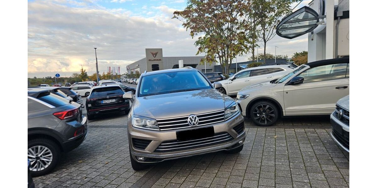 VW Touareg 95.000 km 29.390 &euro; Weisenheim am Berg 67273
