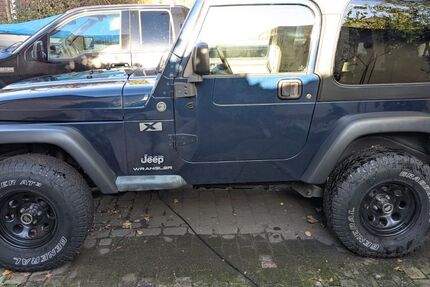 Jeep Wrangler 202.000 km 12.500 € Köln-Porz-Langel 51143