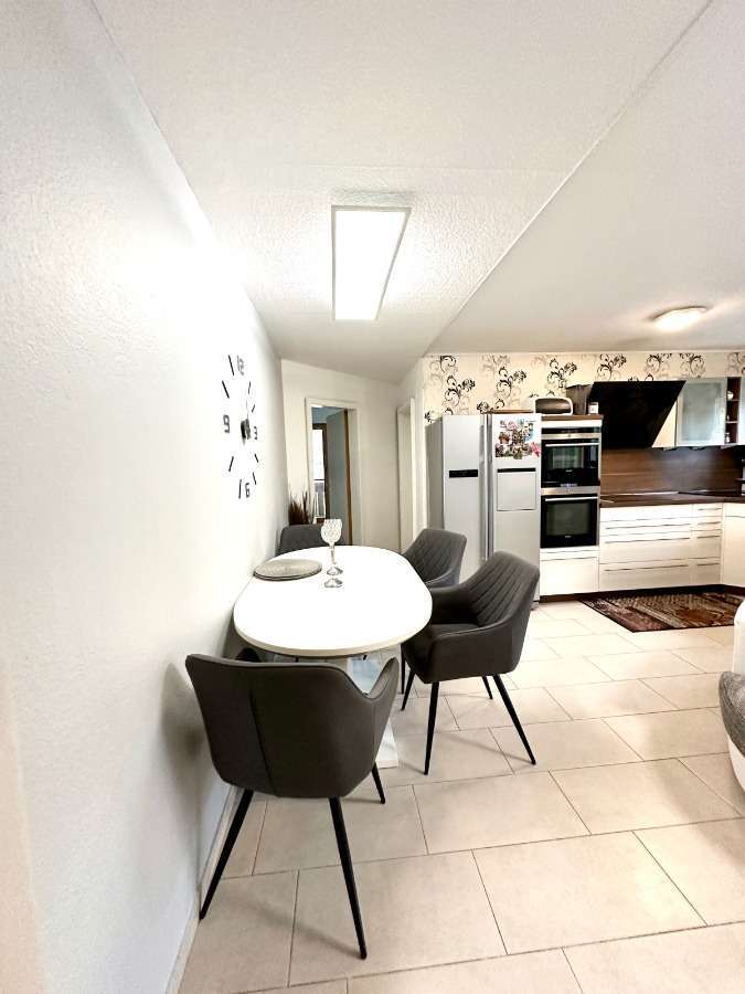 Wohnung zum Kaufen in Glonn 399.000 € 77 m²
