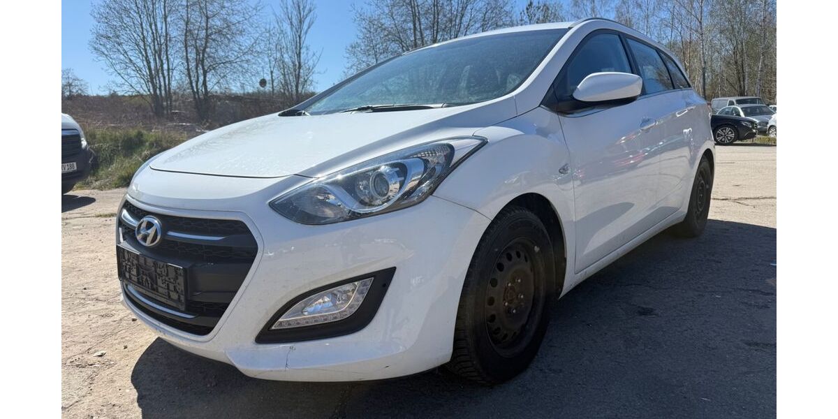 Hyundai i30 185.000 km 5.999 &euro; Chemnitz 09114