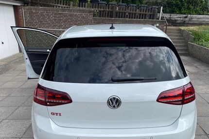 VW Golf 110.552 km 18.200 &euro; Trittau 22946
