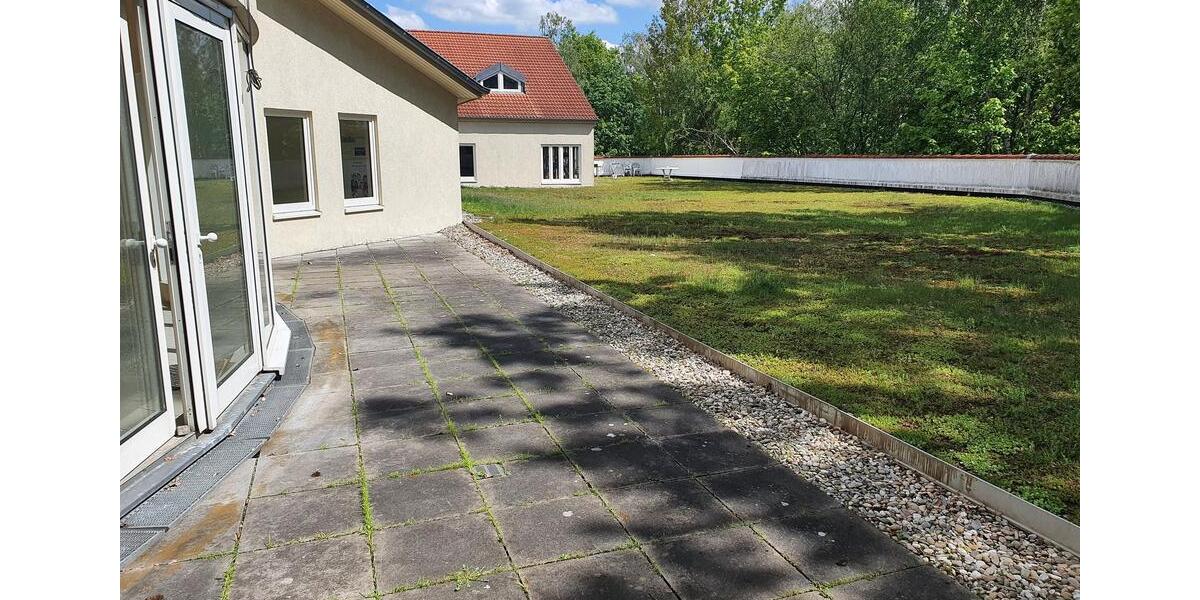 Gewerbeobjekt Panketal - 2.310&euro; | Angebot:24627517