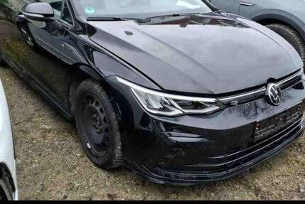 VW Golf 61.500 km 24.930 &euro; Schwaebisch Hall 74523