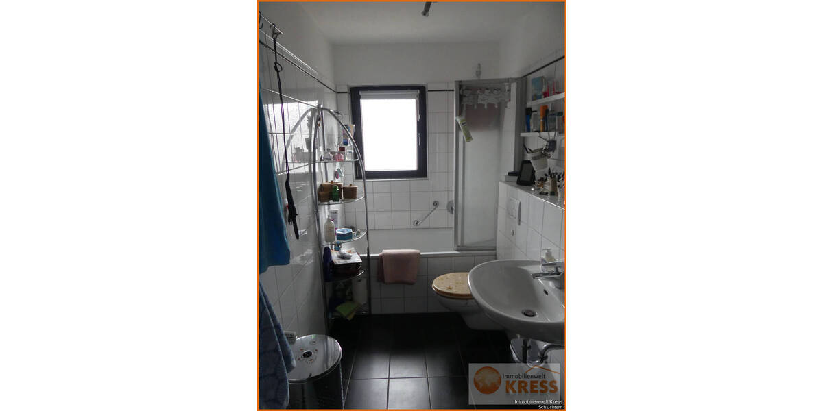 Mehrfamilienhaus, Wohnhaus Steinau an der Straße Steinau - 6 Zimmer, 130 m&sup2;, 289.000&euro; | Angebot:25746826